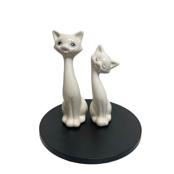 Vintage UCGC Taiwan White Ceramic Set of 2 Siamese Cats MCM 1960s 7.5”T - Picture 1 of 8
